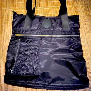 BNWT DR. Marten tote converts to a backpack as well